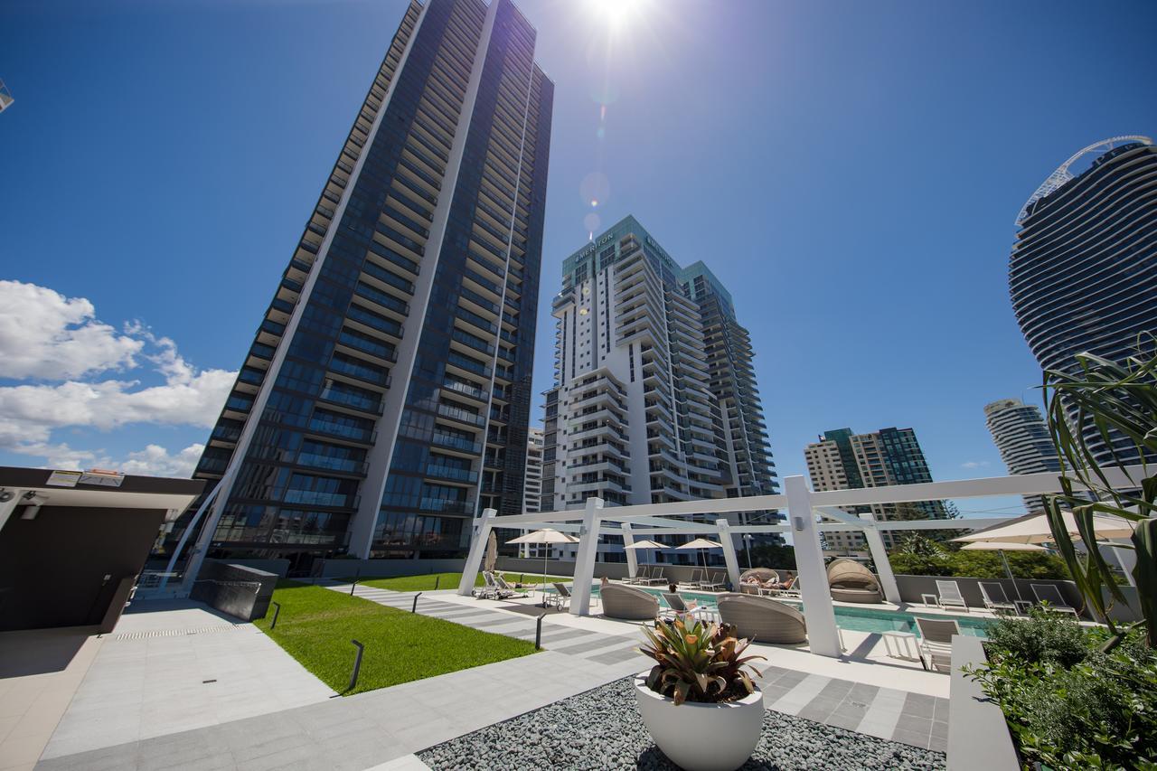 Dayday Premier Apartments At 2663 Gold Coast Hwy, Broadbeach المظهر الخارجي الصورة