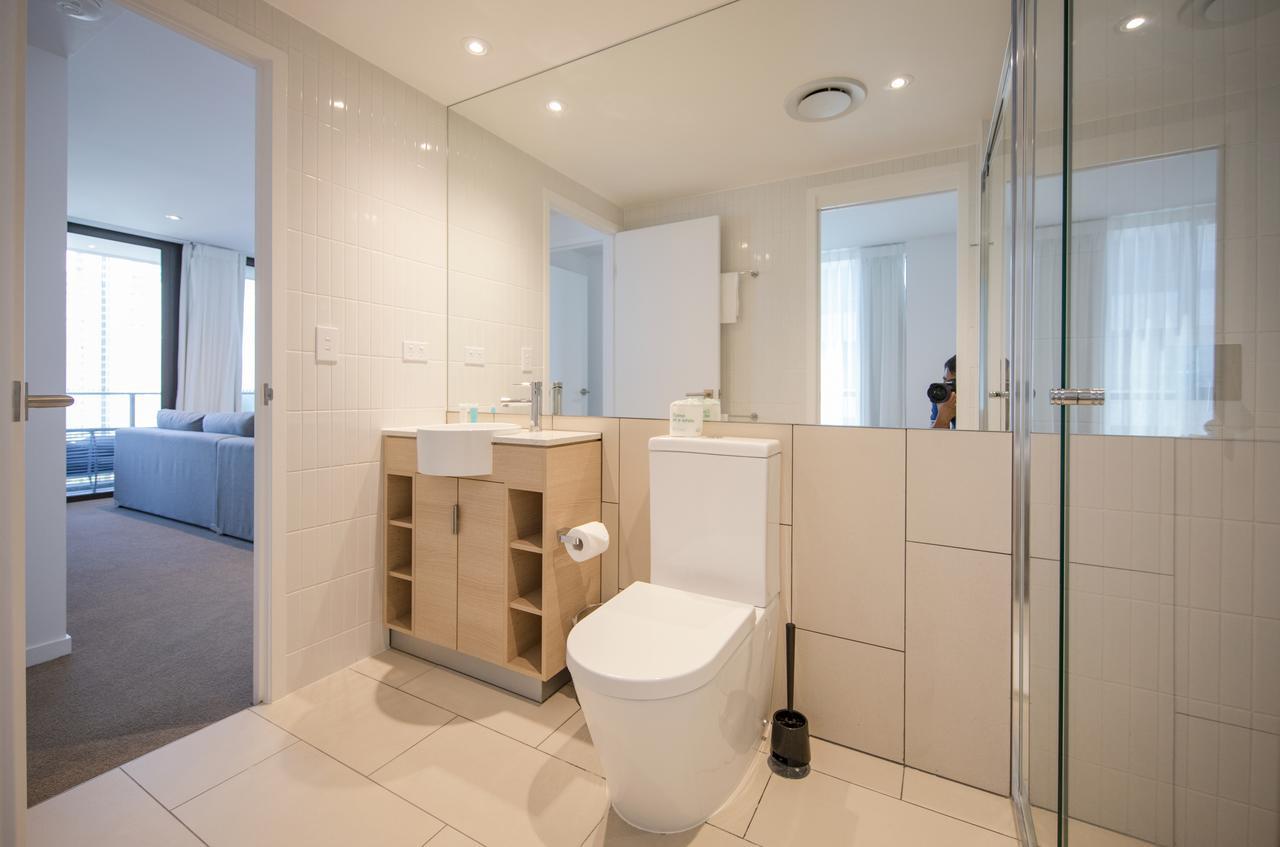 Dayday Premier Apartments At 2663 Gold Coast Hwy, Broadbeach المظهر الخارجي الصورة